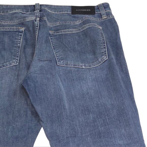 EXPRESS Straight Leg Men's relaxed Dark Wash Blue Denim Jeans 32 x 32 - Picture 4 of 7